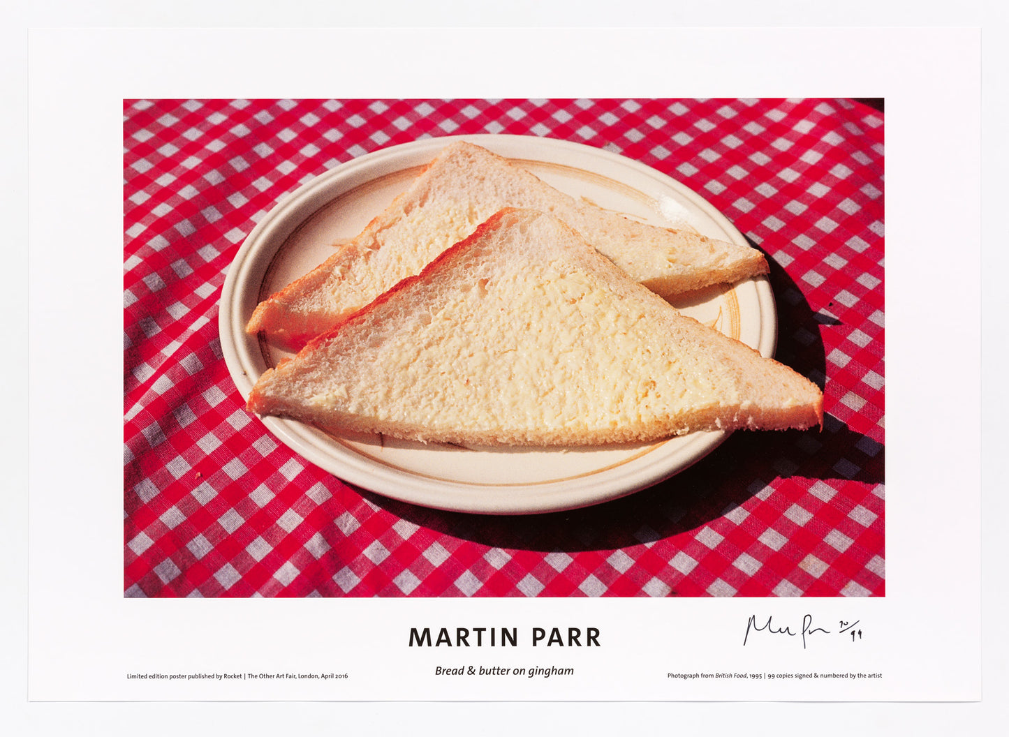Martin Parr : Bread & butter on gingham