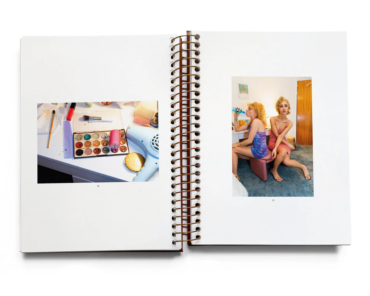 Martin Parr / Nadia Lee Cohen : Julie Bullard