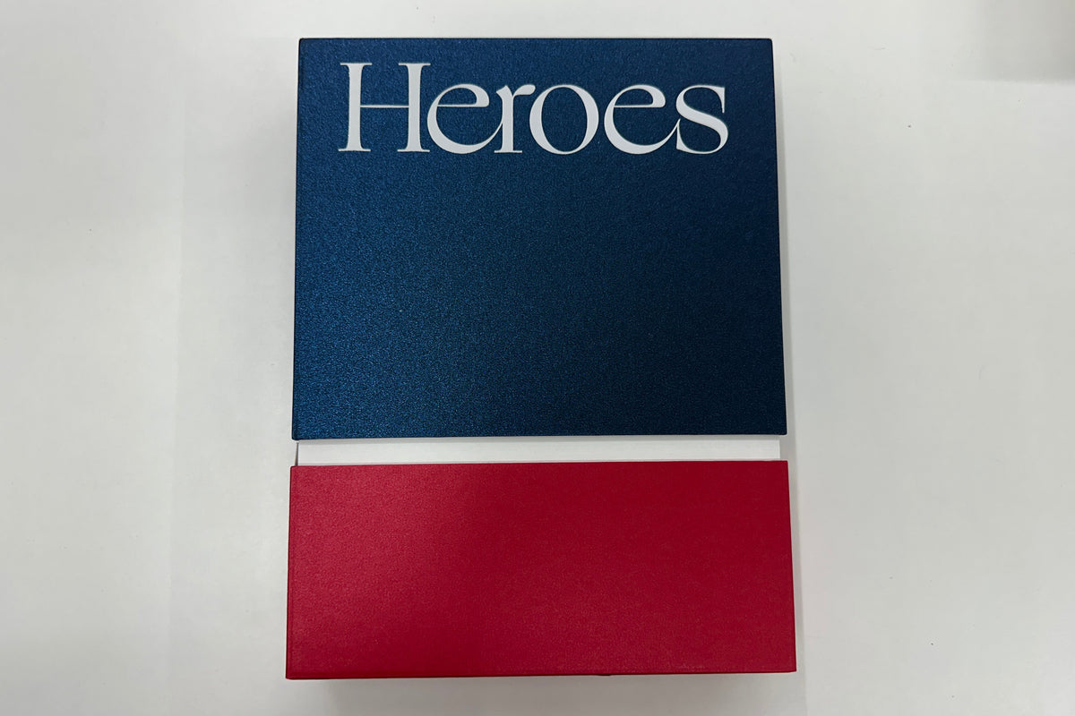 Karolina Paatos : Heroes Artist Edition