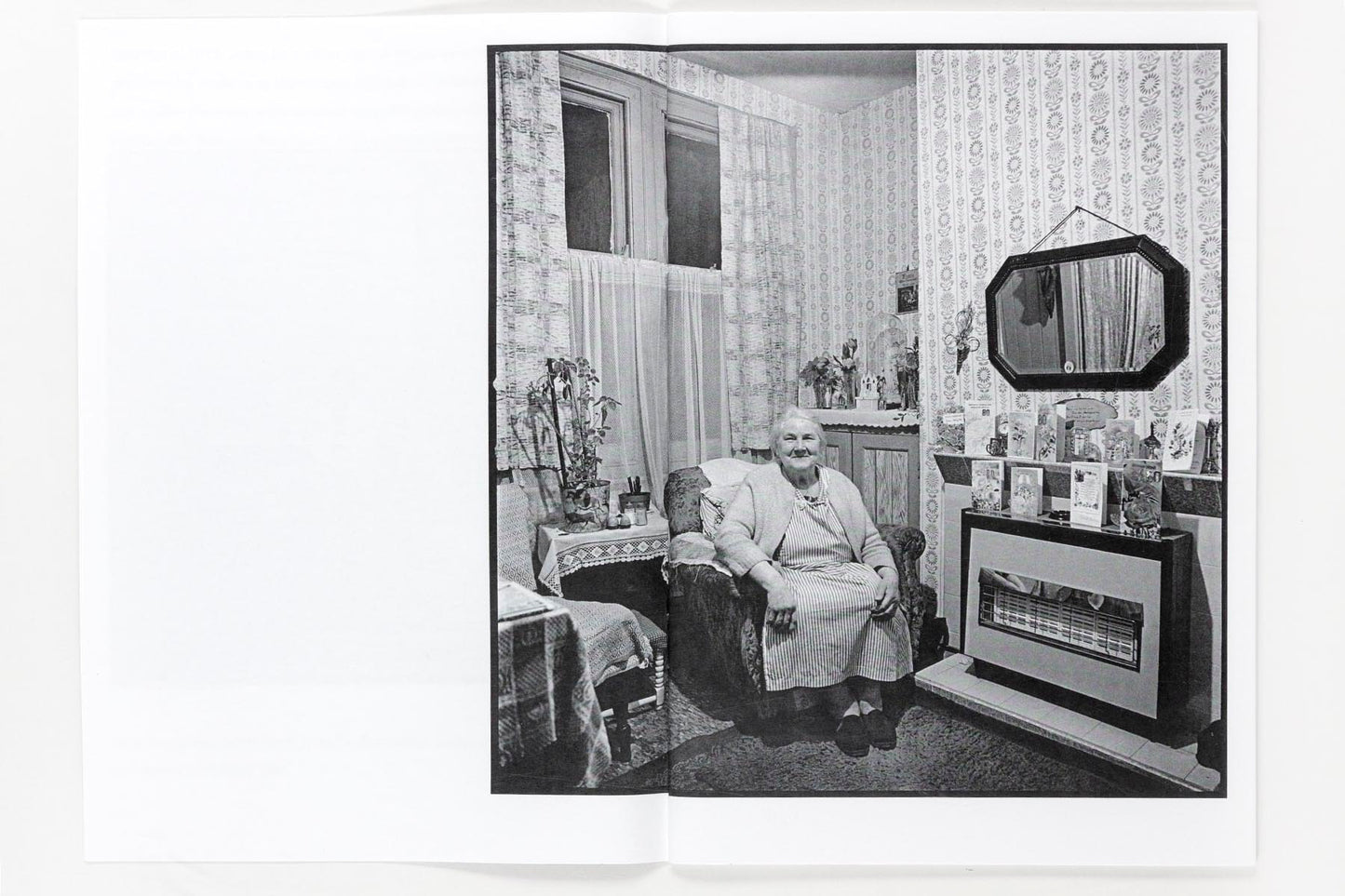 Martin Parr : June Street, Salford 1973 [Café Royal Books]