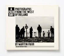 Load image into Gallery viewer, Martin Parr : A Fair Day