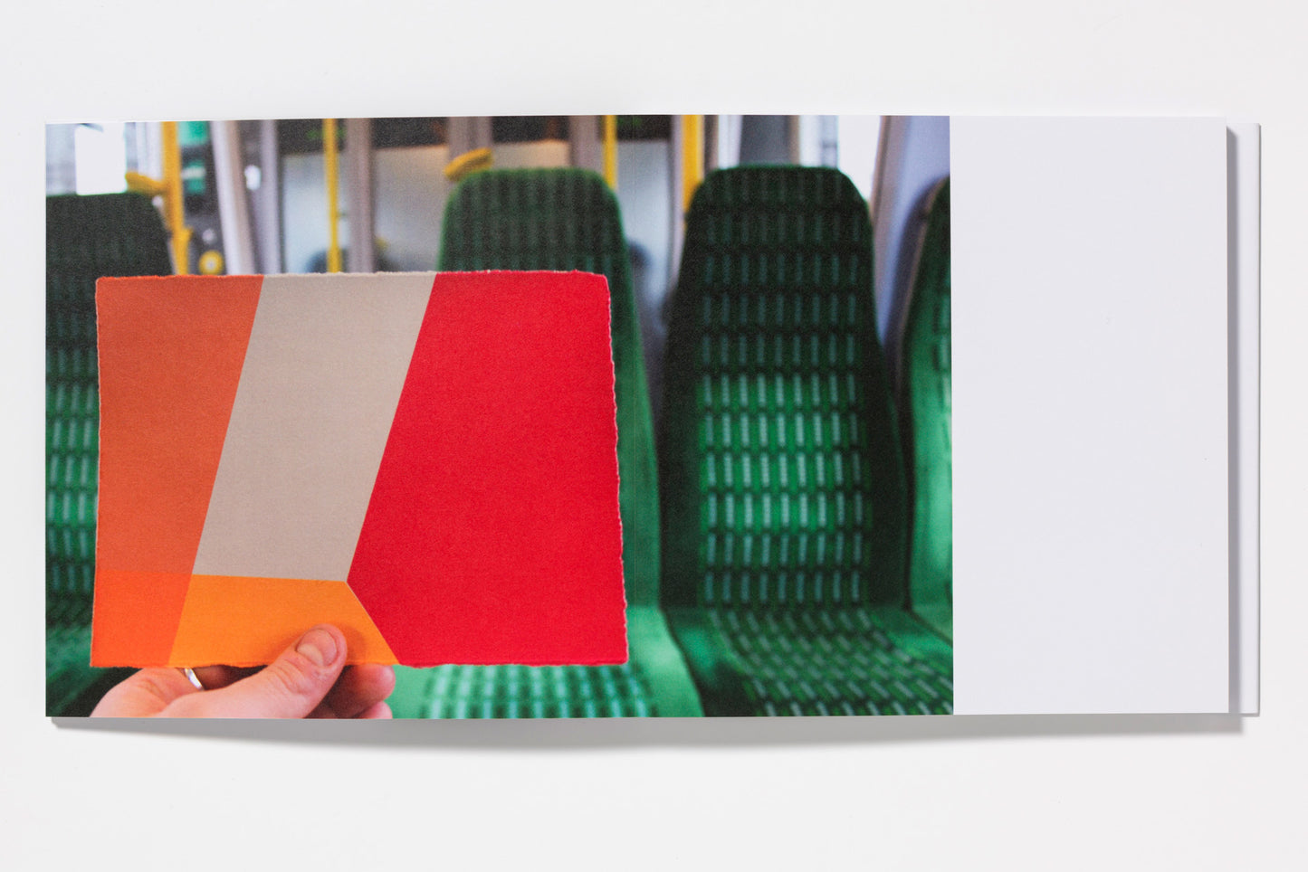 Leonie Lachlan : Meeting Point