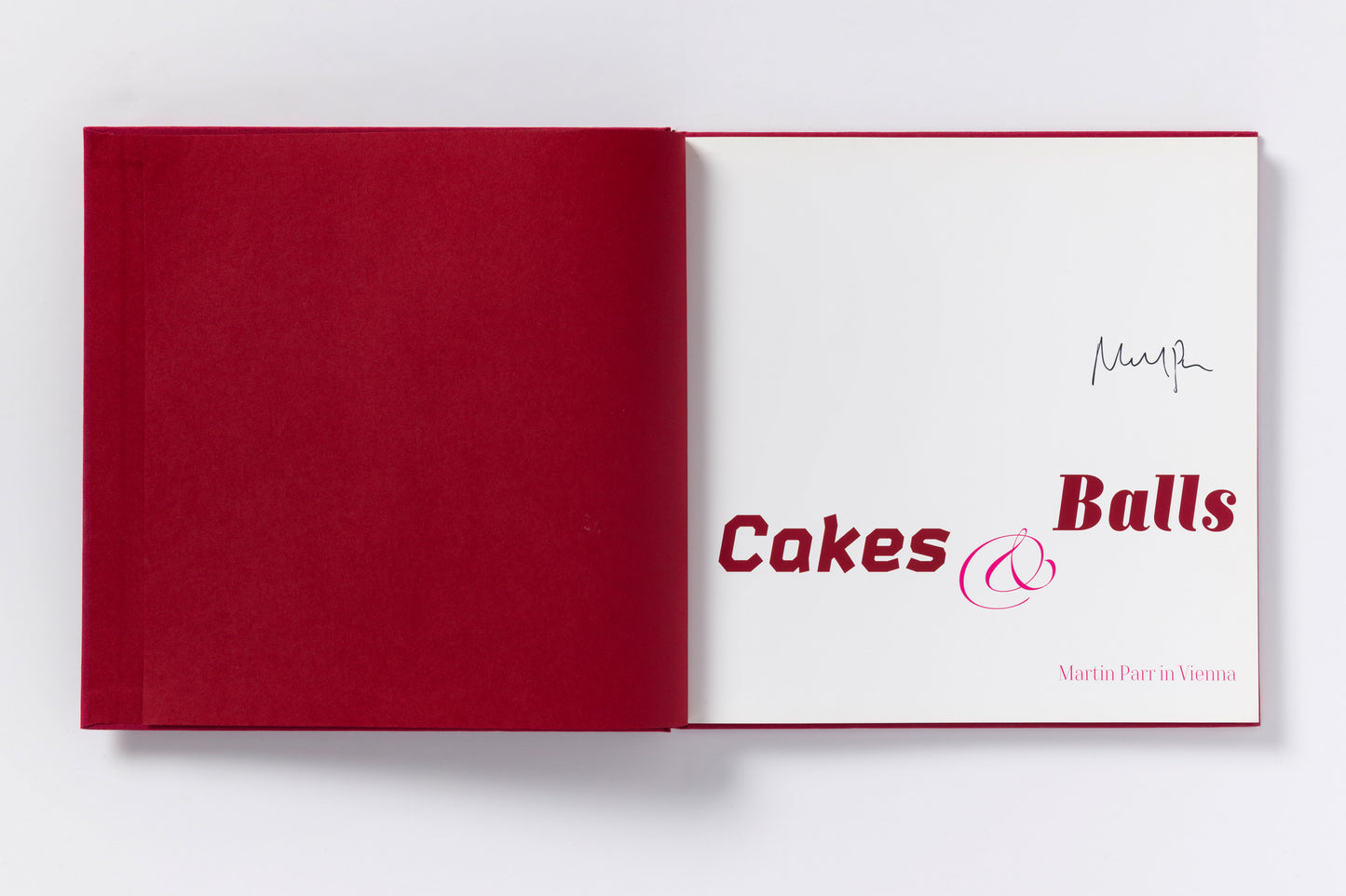 Martin Parr : Cakes and Balls